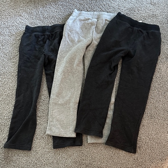 GAP Kids Dark Gray and Gray Sweatpants Trio bundle! - Picture 4 of 4